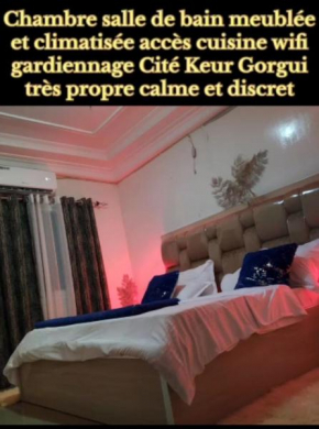Chambre avec SDB située à la cité keur gorgui